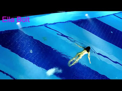 ❤️ Ùn possu micca piantà di fighjulà, ghjovana bionda catturata nuda in piscina ELLA BOLT ❤️ Super porn à co.tukifporno.ru ️❤
